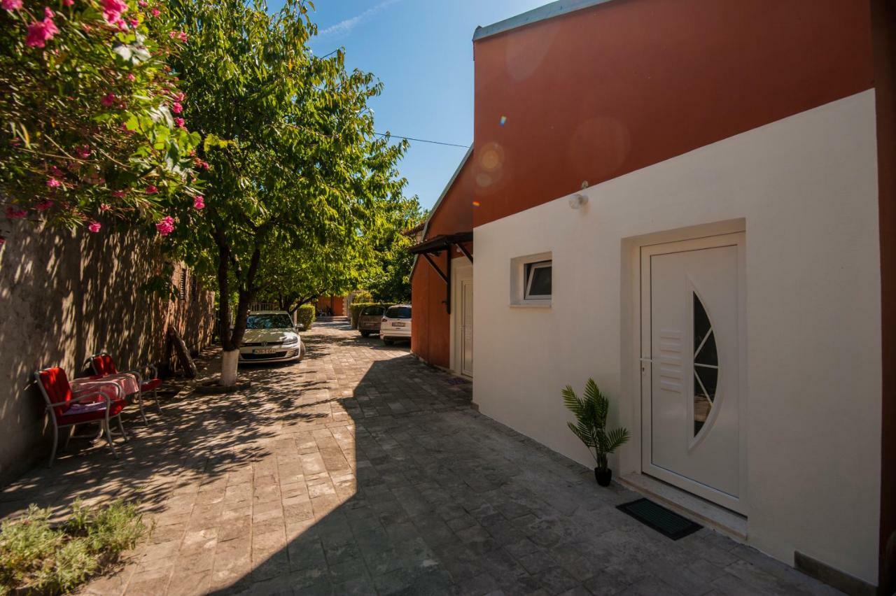 Apartmani Santa Barbara Trebinje Extérieur photo